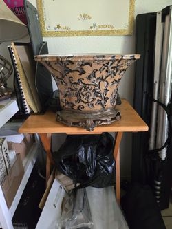 Castilian Porcelain Vintage Floral Large Centerpiece Vase With Brass Bronze Base