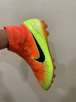 Nike Magista Soccer Cleats