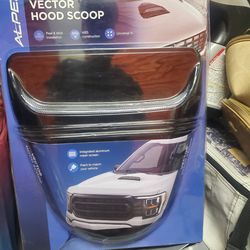 Hood scoop