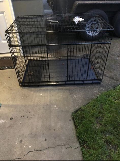 New Dog Crate L