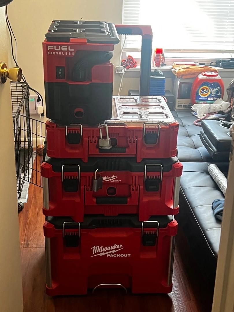 MILWUAKEE PACKOUT