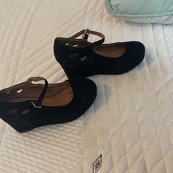 Brand New Girl Shoes Size 10