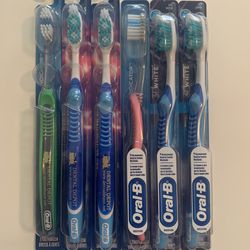 NIB Oral-B Toothbrushes Pack Of 6