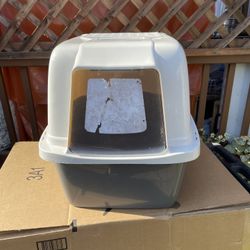 Cat Litter Box
