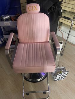 CHAIR & HAIR STATION