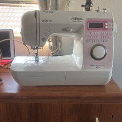 Sewing Machine 