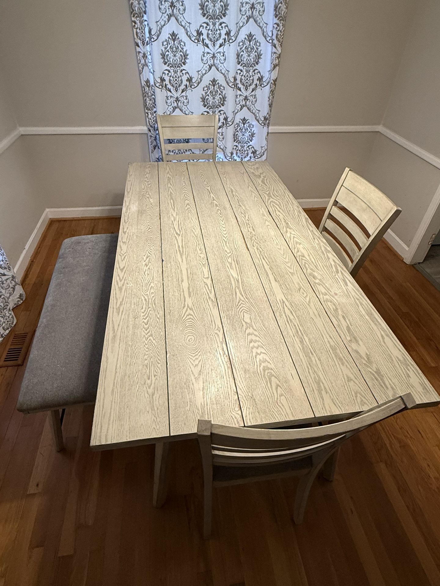 Dining Table Set
