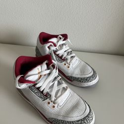 Air Jordan 3 “Cardinal Red” (GS) – Size 6Y