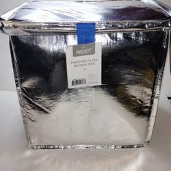 Freezable Delivery Tote