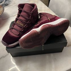 Jordan 11 Red Velvet 