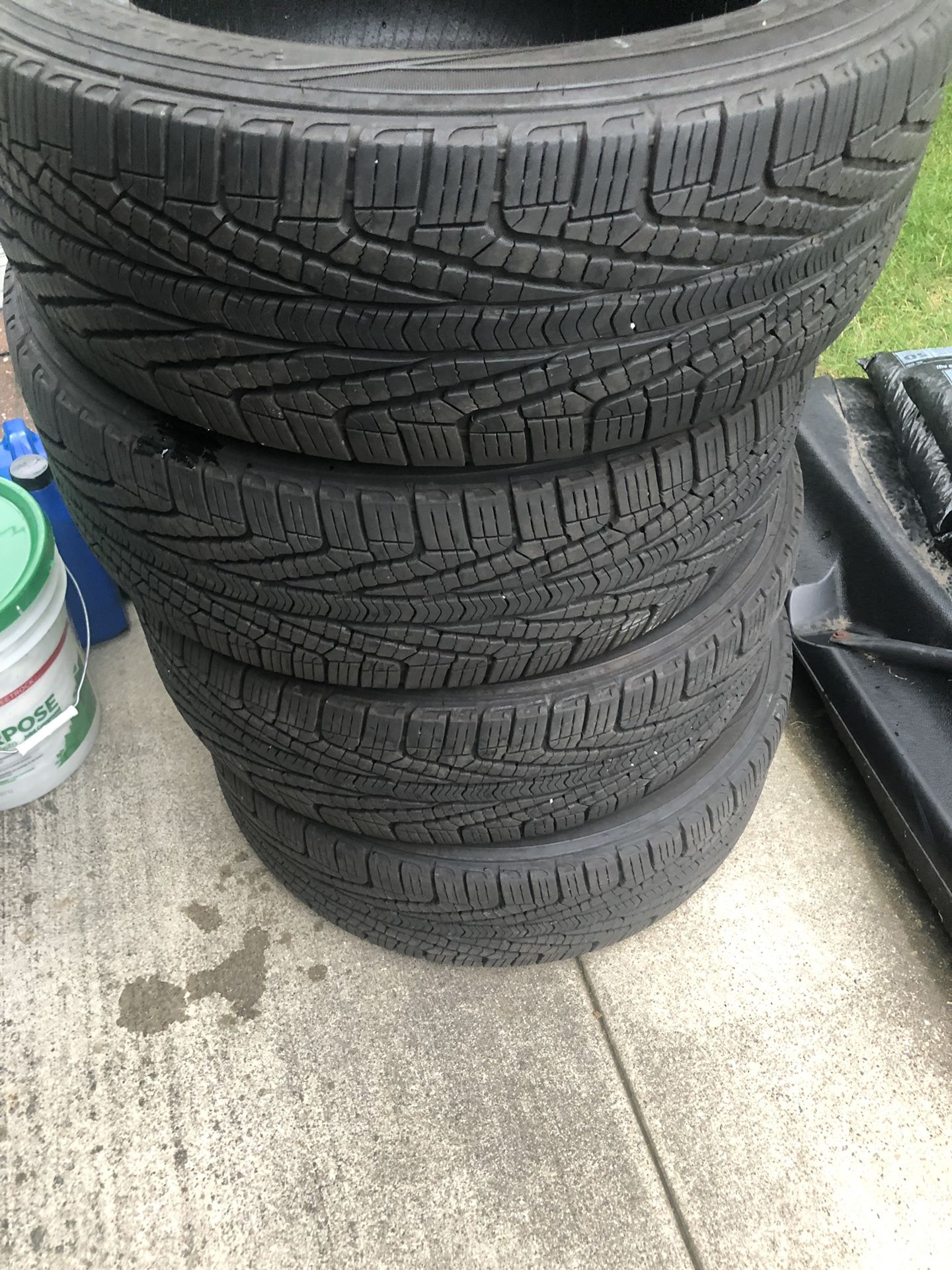 Goodyear assurance tires p245 55r 19