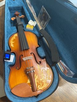 Nice 4/4 Floral Violin with New Bow, Digital Tuner, Shoulder Rest, Extra Strings $180 Firm