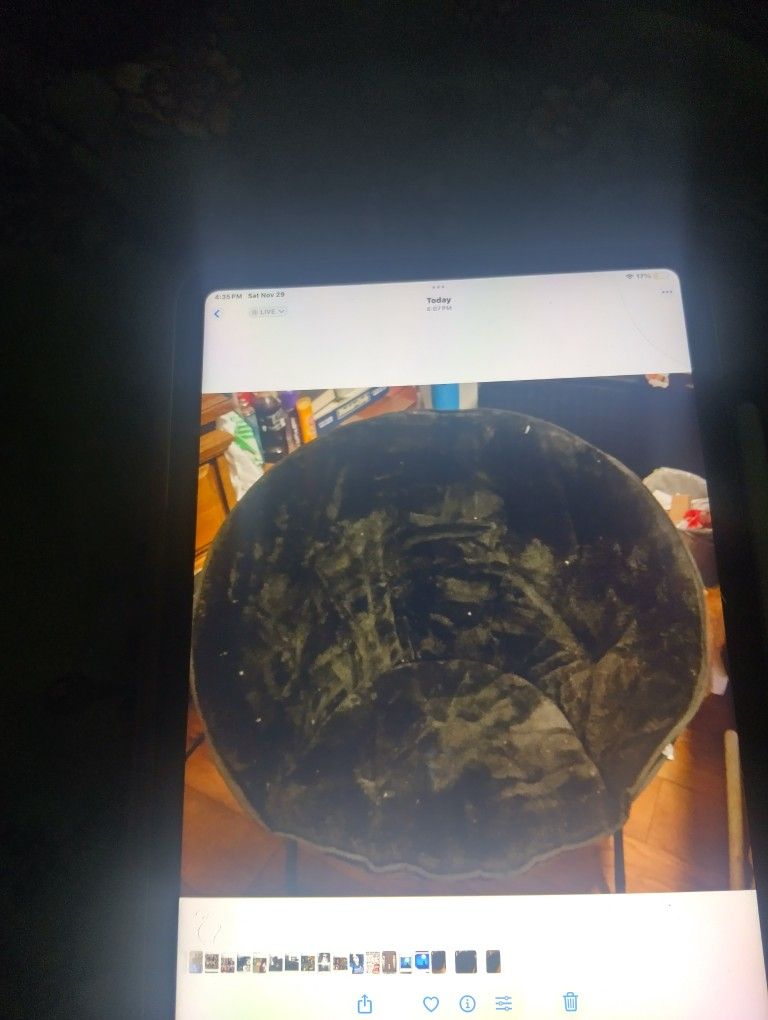 Black Folding Saucer Chair