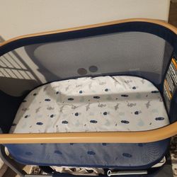 Maxi Cosi Bassinet 