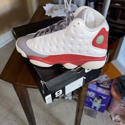 Jordan 13 Grey Toe size 9 