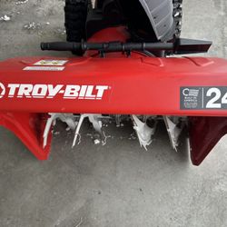 Snowblower (Troy built 24 Inch)
