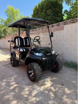 2022 icon Golf Cart