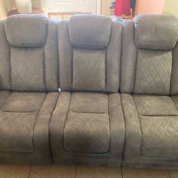 Electric Reclining Couch
