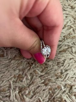 Sterling silver ring (size 7)