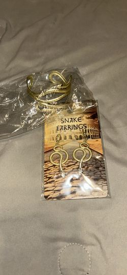 Gold-tone snake earrings & bangle/arm cuff