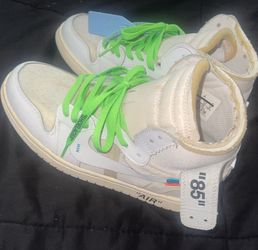 White off white Jordan 1s 9 1/2