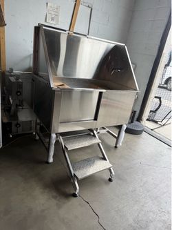 Stainless Steel Dog Washing Station, 50 Inch Pet Grooming Tub with Steps