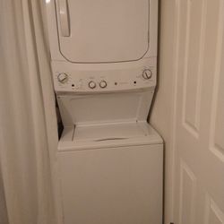 GE Stackable Washer & Dryer 