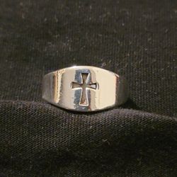 James Avery Silver Wide Crosslet Ring Size 9.5 Excellent Condition 