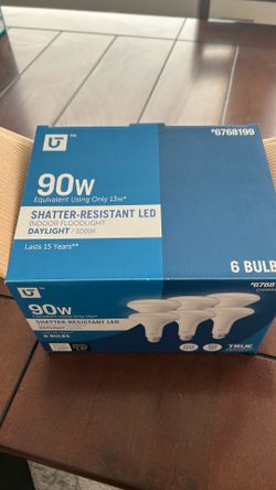 Utiltech Indoor Foodlight LED. 3 only in box.