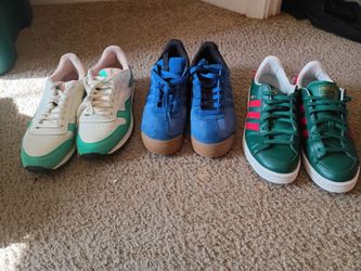 Men's size 7 assorted shoes any pair $15.00 pick up in Florence KY