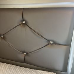 Both Two Twin Beds