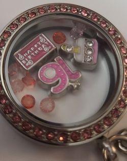 Sweet 16 Floating Charm Locket
