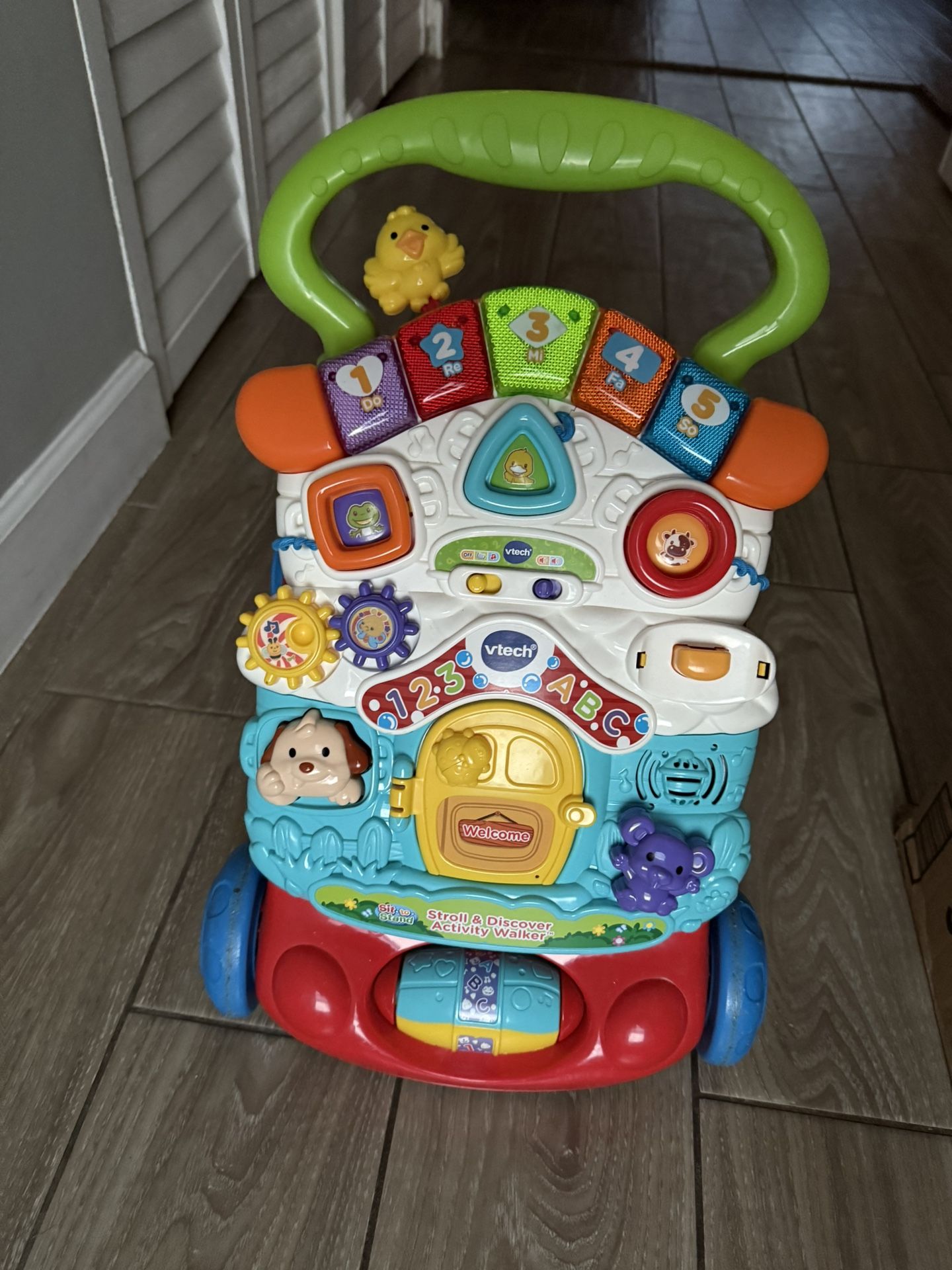 VTech Sit-to-Stand Learning Walker Toy