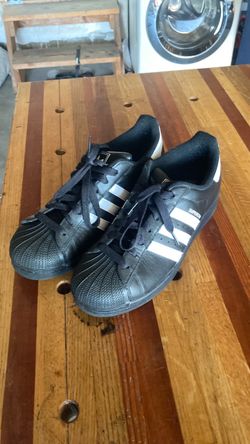 Adidas Superstars size 11