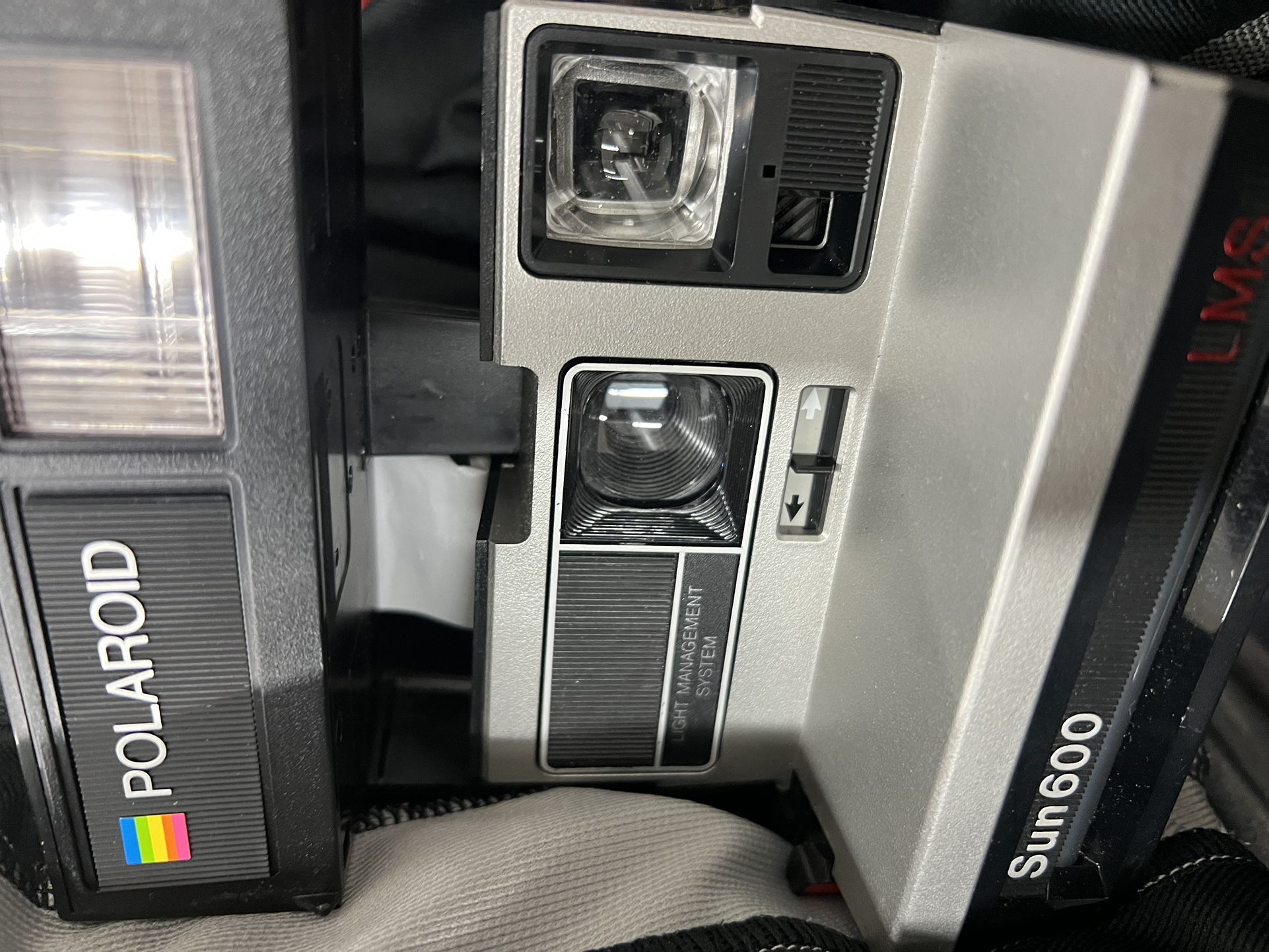 Polaroid Sun 600 Camera