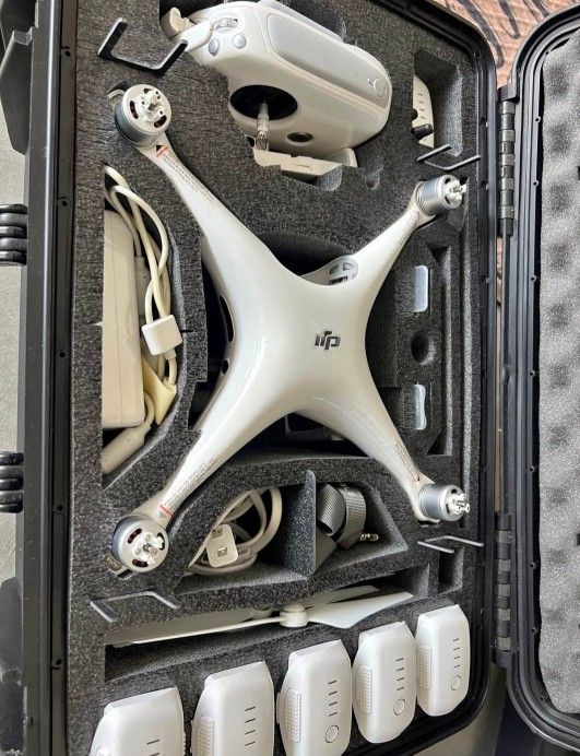 Dji Phantom 4 Drone