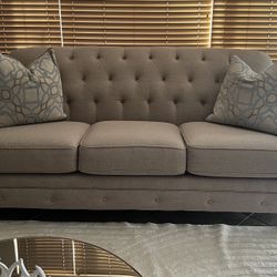 Elegant Beige Tufted Sofa & Loveseat Set