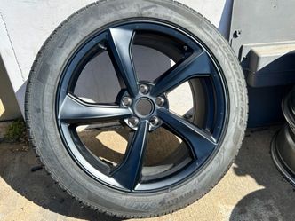 FREE DELIVERY 1X (ONE) OEM Tesla Model Y Juniper Crossflow wheel tire Pirelli EV 255/45R19 95%