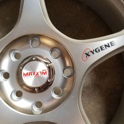 Maxxim 17" rim, just one