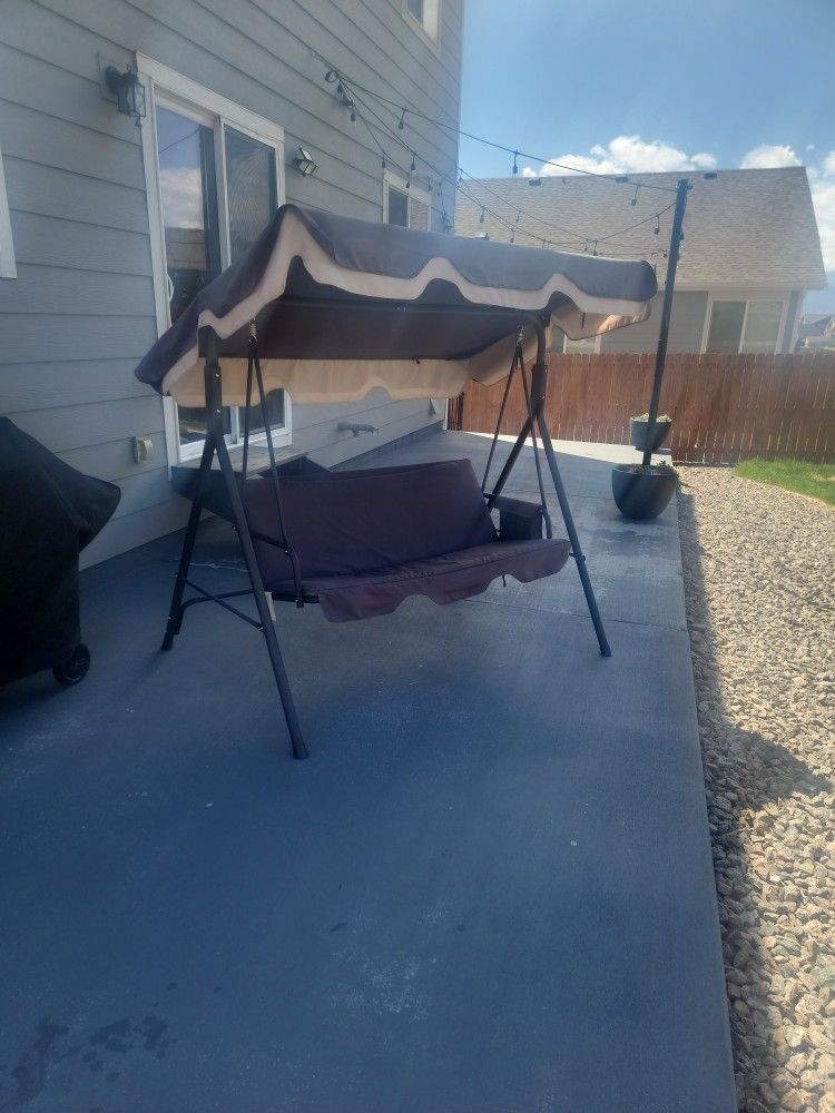 2 Person Patio Swing