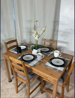 Compact Kitchen Dining Table with 4 Chairs PERFECT FOR APARTMENT