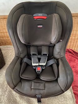 Britax Emblem 3 Stage Convertible Car Seat