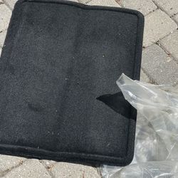 Brand New F150 Summer Mats 