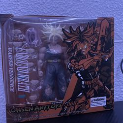 Tonsen Art Toys Trunks