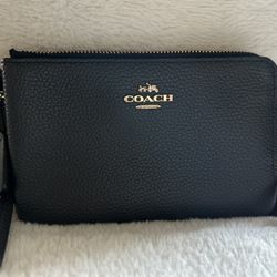 Coach Leather Double Zip  Wallet