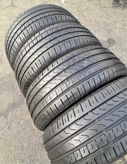 185/55r15 marca IRONMAN tire en perfectas condiciones de vida las 4