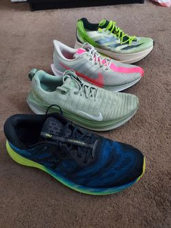 Men's athletic shoes size 12.5/13