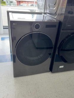 LG DLEX6700B 7.4 Cu. Ft. Smart Electric Dryer with TurboSteam in Black Steel