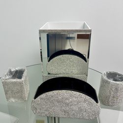 ✨ Crystal Rhinestone Desk Organizer Set – Mirror & Sparkle Collection ✨