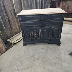 China Cabinet ( Refurbish ,)